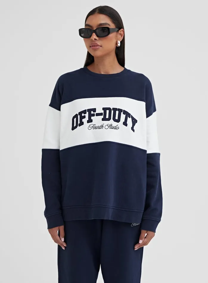 4th and Reckless Athleisure Women Navy Off Duty Oversized Sweatshirt Parker