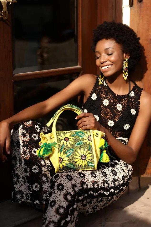 America and Beyond Totes Women Joyful Blooms Sunflower Handheld Bag