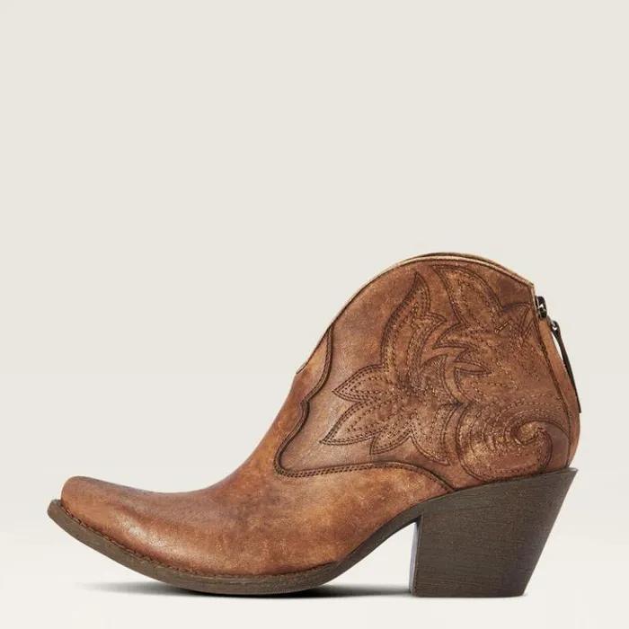 Ariat Western Boots Women Layla Western Boot Naturally Distressed Brown Ariat Western Boots Women Layla Western Boot Naturally Distressed Brown