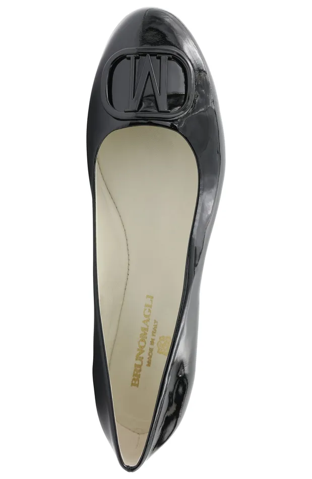 Bruno Magli Mimi Signature Leather Ballet Flat 8211 Black Patent Women Flats and Loafers Bruno Magli Mimi Signature Leather Ballet Flat 8211 Black Patent Women Flats and Loafers