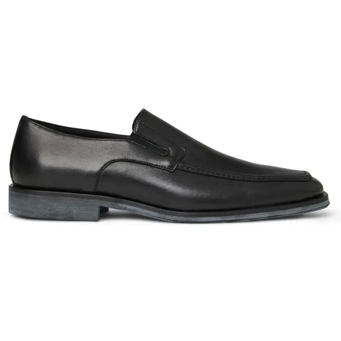 Bruno Magli Raging Leather Slipon 8211 Black Leather Men Loafers and Slipons