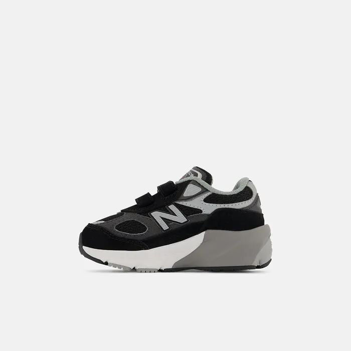 Crib and Toddlers Size 0 8211 10 Kids Newbalance 990v6 Hook And Loop Black With Silver