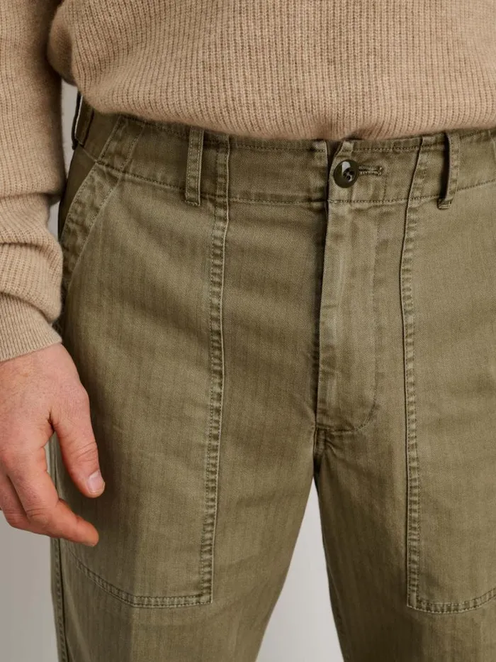 Field Pant In Herringbone Vintage Olive Men Alex Mill Pants