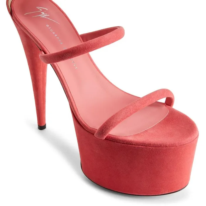 Giuseppe Zanotti Sandals Gzaida Pink 8211 Women Giuseppe Zanotti Sandals Gzaida Pink 8211 Women