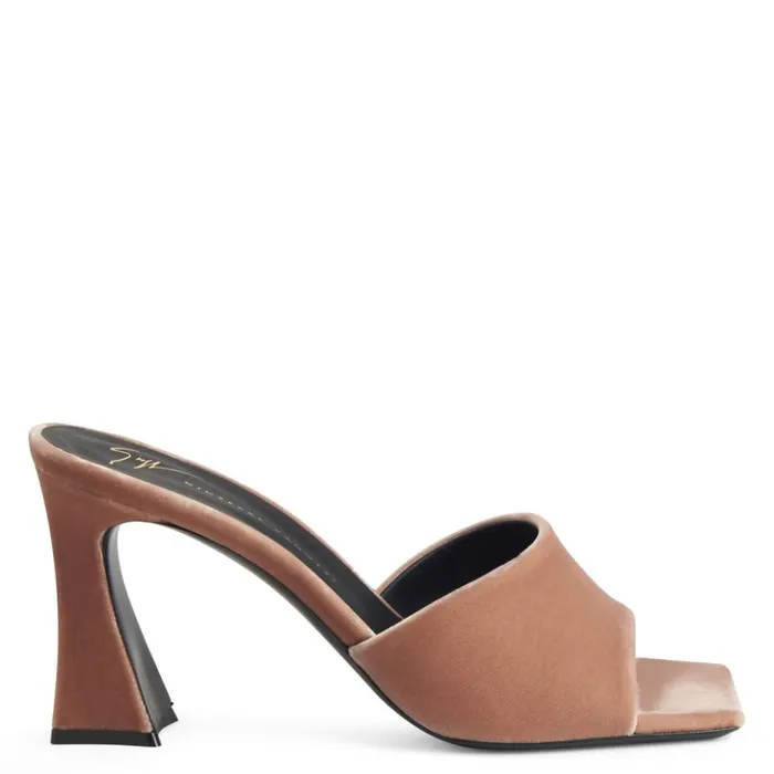 Giuseppe Zanotti Sandals Solhene Brown 8211 Women