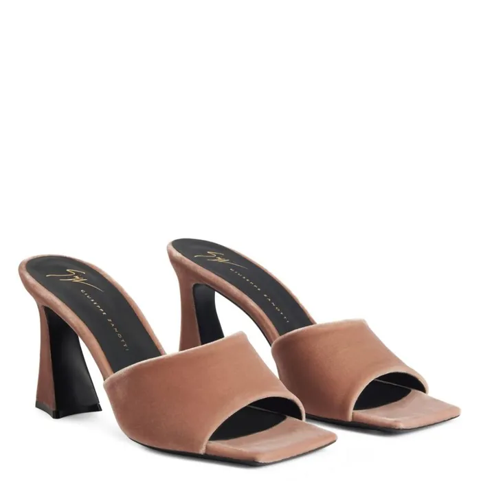 Giuseppe Zanotti Sandals Solhene Brown 8211 Women Giuseppe Zanotti Sandals Solhene Brown 8211 Women