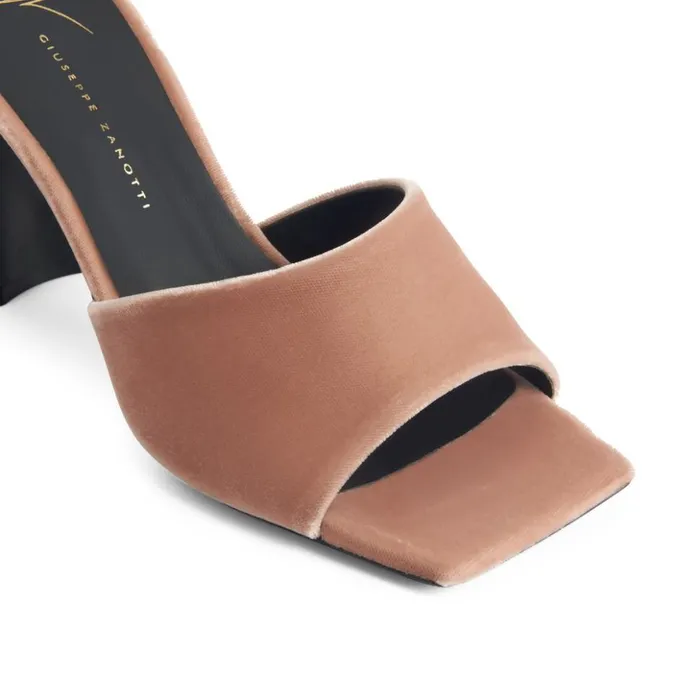 Giuseppe Zanotti Sandals Solhene Brown 8211 Women Giuseppe Zanotti Sandals Solhene Brown 8211 Women
