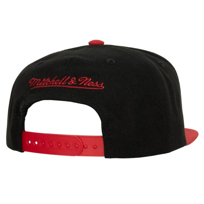 Hats and Headwear Men Mitchell and Ness Anime Snapback Chicago Bulls Hats and Headwear Men Mitchell and Ness Anime Snapback Chicago Bulls
