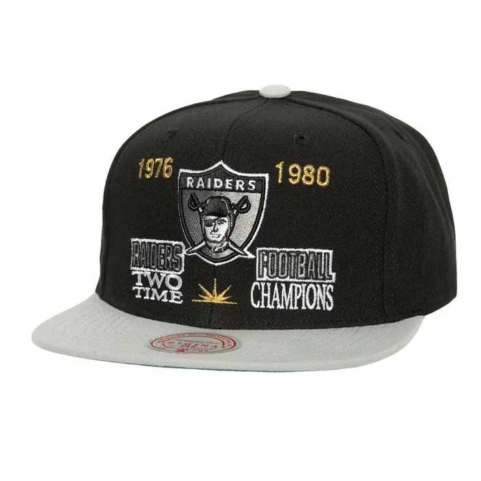 Hats and Headwear Men Mitchell and Ness Champ Is Here Snapback Oakland Raiders