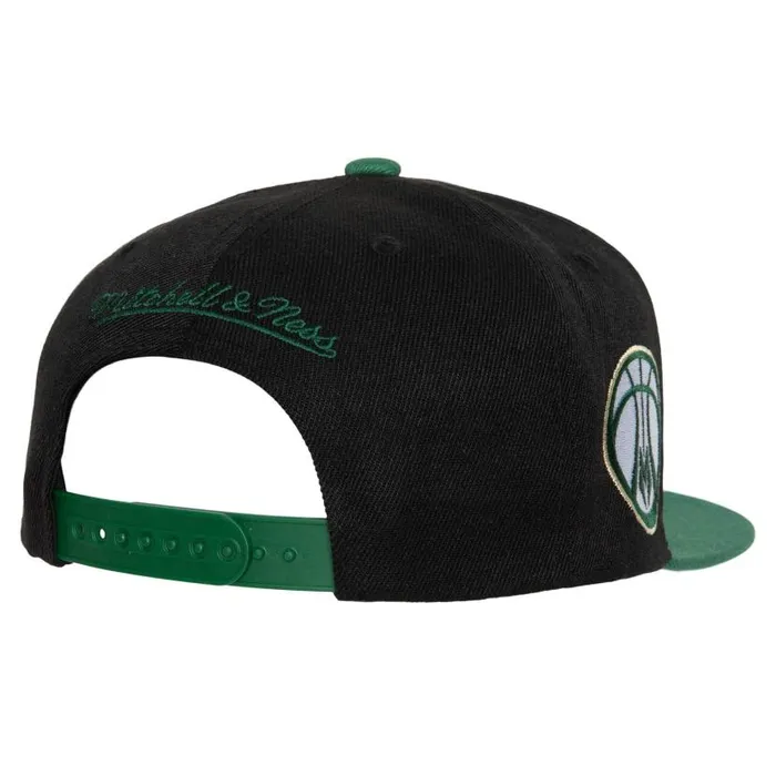 Hats and Headwear Men Mitchell and Ness Side Core 20 Snapback Milwaukee Bucks Hats and Headwear Men Mitchell and Ness Side Core 20 Snapback Milwaukee Bucks