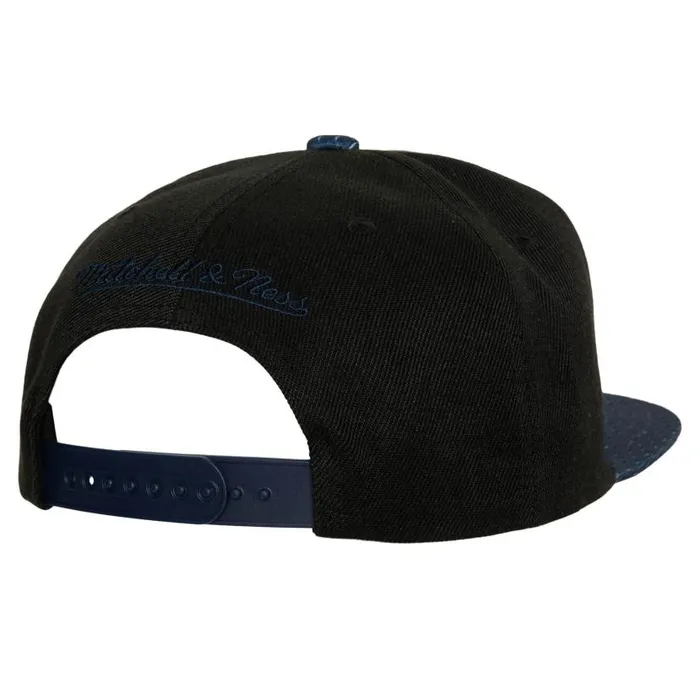 Hats and Headwear Men Mitchell and Ness Snapshot Snapback New Orleans Pelicans