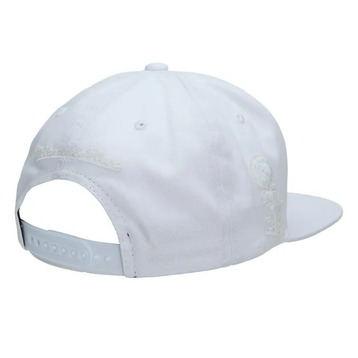 Hats and Headwear Men Mitchell and Ness UV Reactive Snapback HWC Philadelphia 76ers Hats and Headwear Men Mitchell and Ness UV Reactive Snapback HWC Philadelphia 76ers