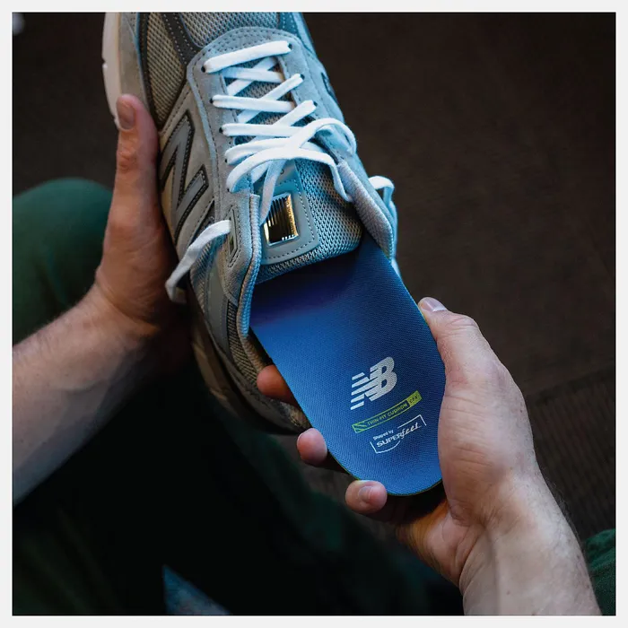 Insoles MenWomen Newbalance Running ThinFit Cushion CFX Insole Hi Lite Insoles MenWomen Newbalance Running ThinFit Cushion CFX Insole Hi Lite