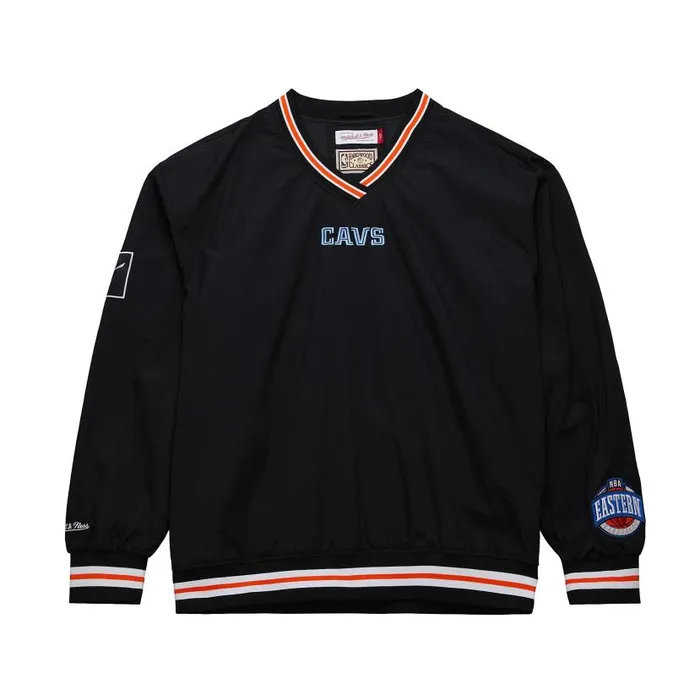Jackets and Outerwear Men Mitchell and Ness Classic Nylon Pullover Vintage Logo Cleveland Cavaliers Jackets and Outerwear Men Mitchell and Ness Classic Nylon Pullover Vintage Logo Cleveland Cavaliers