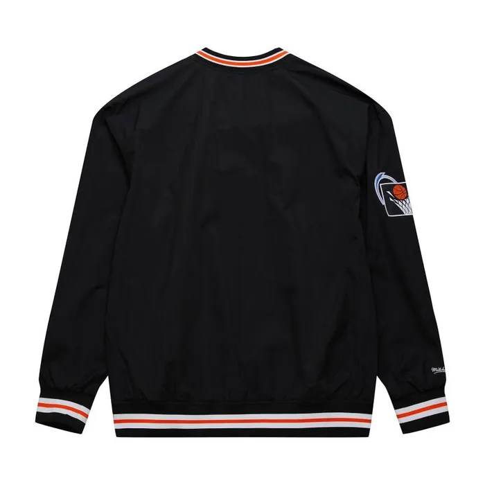 Jackets and Outerwear Men Mitchell and Ness Classic Nylon Pullover Vintage Logo Cleveland Cavaliers Jackets and Outerwear Men Mitchell and Ness Classic Nylon Pullover Vintage Logo Cleveland Cavaliers