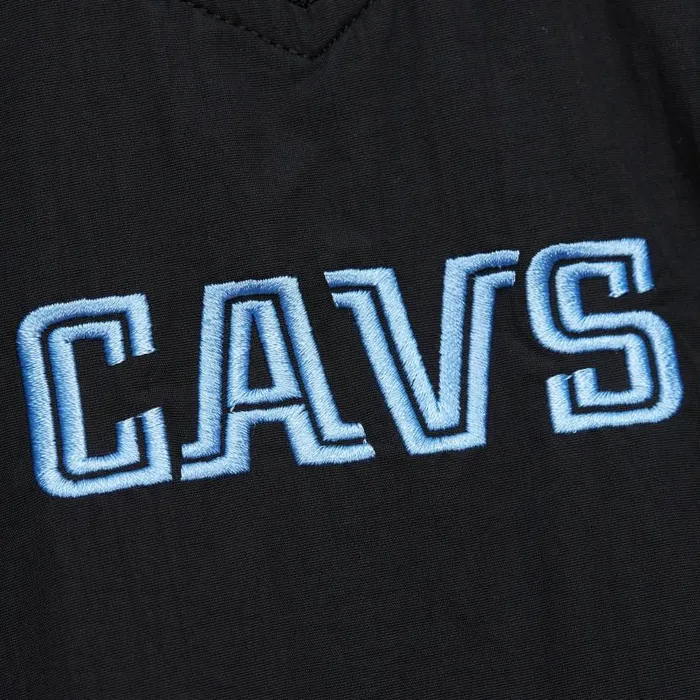 Jackets and Outerwear Men Mitchell and Ness Classic Nylon Pullover Vintage Logo Cleveland Cavaliers Jackets and Outerwear Men Mitchell and Ness Classic Nylon Pullover Vintage Logo Cleveland Cavaliers