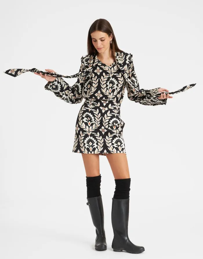 La Double J Ascot Shirt Ghirlanda Black In Crepe De Chine Ready To Wear Shirts and Tops La Double J Ascot Shirt Ghirlanda Black In Crepe De Chine Ready To Wear Shirts and Tops