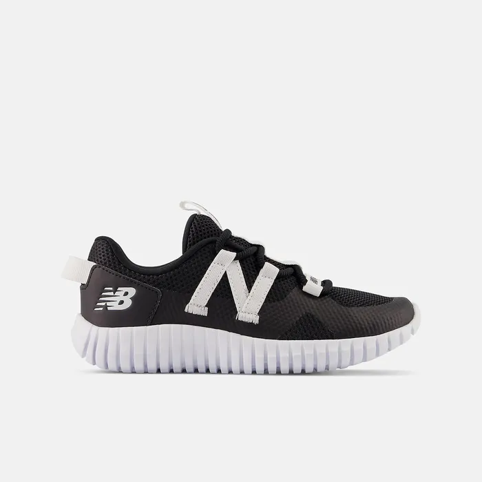 Little Kids Size 105 8211 3 Kids Newbalance PLAYGRUV V2 Bungee Black With White