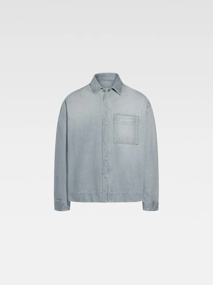 Men The DeNmes Denim Shirt Grey Offwhite JACQUEMUS Shirts Men The DeNmes Denim Shirt Grey Offwhite JACQUEMUS Shirts