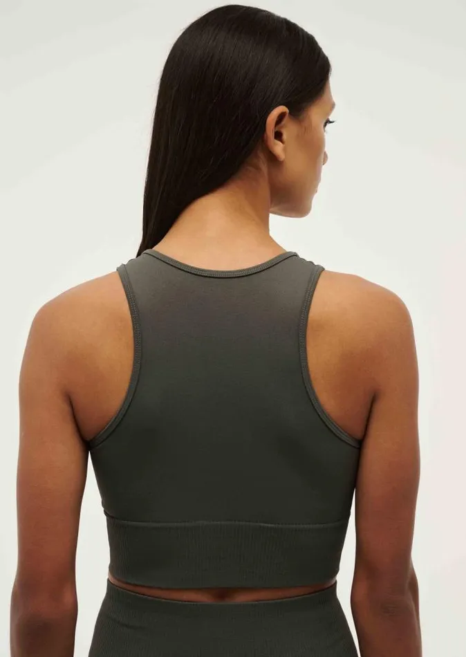 PE Nation Active Women RESTORE SEAMLESS TANK IN GUNMETAL PE Nation Active Women RESTORE SEAMLESS TANK IN GUNMETAL