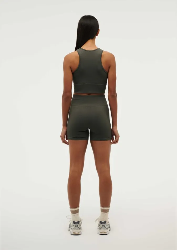 PE Nation Active Women RESTORE SEAMLESS TANK IN GUNMETAL PE Nation Active Women RESTORE SEAMLESS TANK IN GUNMETAL