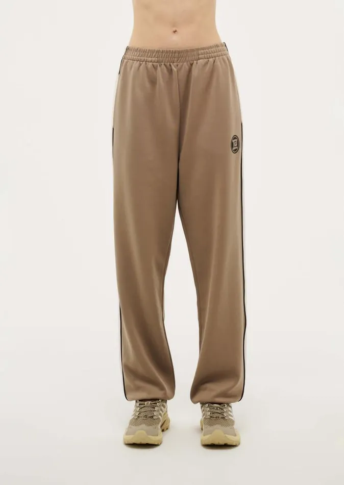 PE Nation Pants Women HOME GROUND TRACKPANT IN TAUPE PE Nation Pants Women HOME GROUND TRACKPANT IN TAUPE