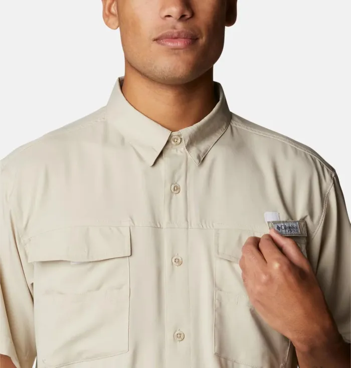 PFG Blood And Guts IV Woven Short Sleeve Shirt Fossil Mens Columbia Sportswear Short Sleeve PFG Blood And Guts IV Woven Short Sleeve Shirt Fossil Mens Columbia Sportswear Short Sleeve