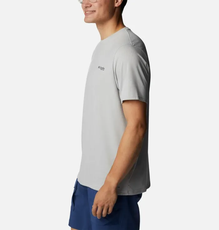 PFG Fish Flag Tech Short Sleeve Shirt Cool Grey Black Gradient Graphic Mens Columbia Sportswear Short Sleeve PFG Fish Flag Tech Short Sleeve Shirt Cool Grey Black Gradient Graphic Mens Columbia Sportswear Short Sleeve