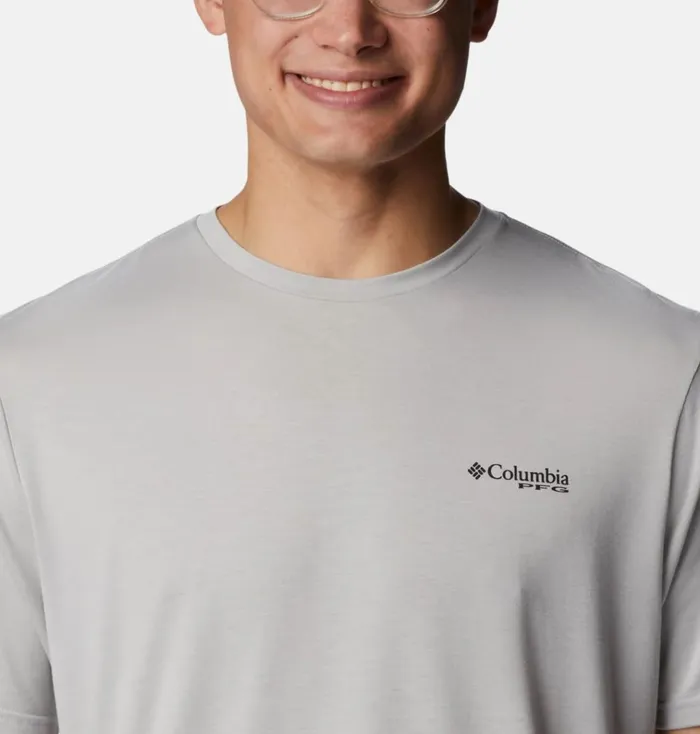 PFG Fish Flag Tech Short Sleeve Shirt Cool Grey Black Gradient Graphic Mens Columbia Sportswear Short Sleeve PFG Fish Flag Tech Short Sleeve Shirt Cool Grey Black Gradient Graphic Mens Columbia Sportswear Short Sleeve