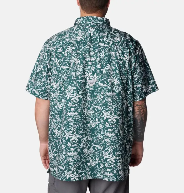 PFG Super Slack Tide Camp Shirt Big Dark Ivy Kona Kalikimaka Print Mens Columbia Sportswear Short Sleeve PFG Super Slack Tide Camp Shirt Big Dark Ivy Kona Kalikimaka Print Mens Columbia Sportswear Short Sleeve