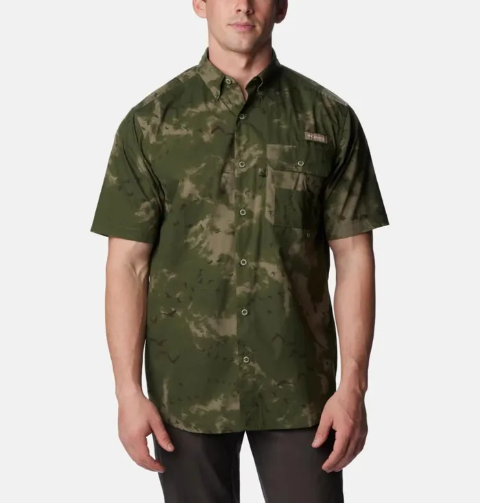 PHG Super Sharptail Short Sleeve Shirt Surplus Green Migration Print Mens Columbia Sportswear Short Sleeve PHG Super Sharptail Short Sleeve Shirt Surplus Green Migration Print Mens Columbia Sportswear Short Sleeve