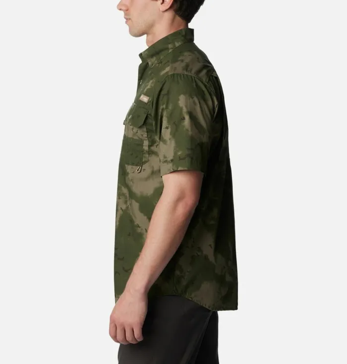 PHG Super Sharptail Short Sleeve Shirt Surplus Green Migration Print Mens Columbia Sportswear Short Sleeve PHG Super Sharptail Short Sleeve Shirt Surplus Green Migration Print Mens Columbia Sportswear Short Sleeve