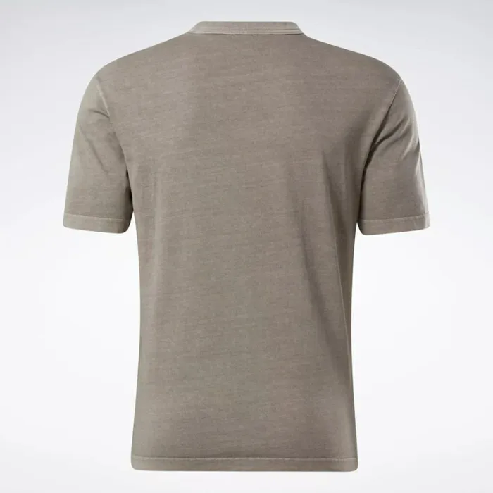 Reebok Classics Natural Dye TShirt Bouldergrey WomenMen Tops and TShirts
