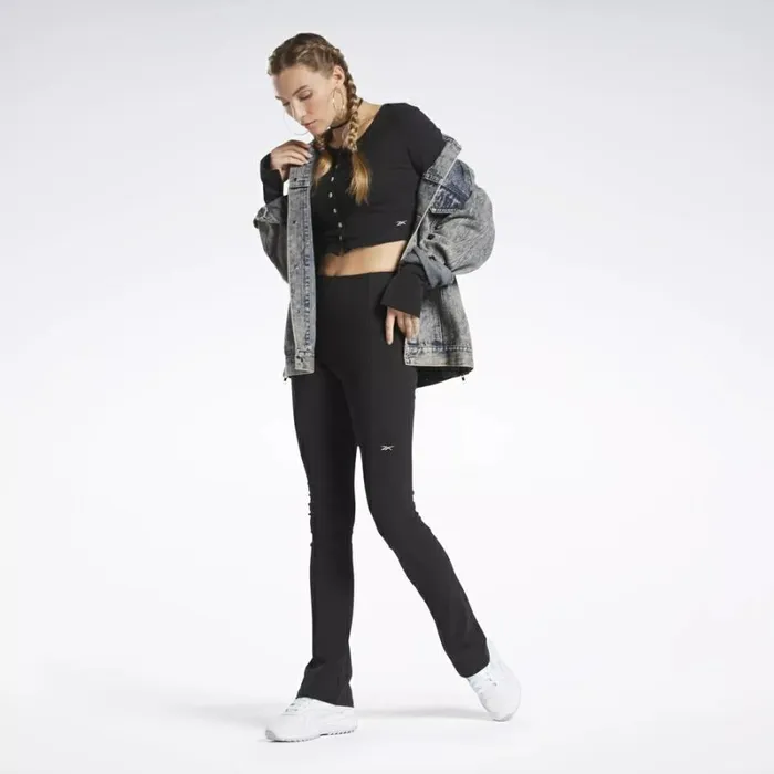 Reebok Reebok Classics LongSleeve Shirt Black Women Tops and TShirts