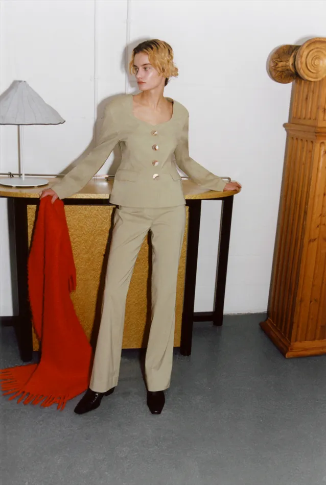 REJINA PYO Tailoring Perrin Blazer Wool Blend Shortbread 8211 Shop REJINA PYO Tailoring Perrin Blazer Wool Blend Shortbread 8211 Shop
