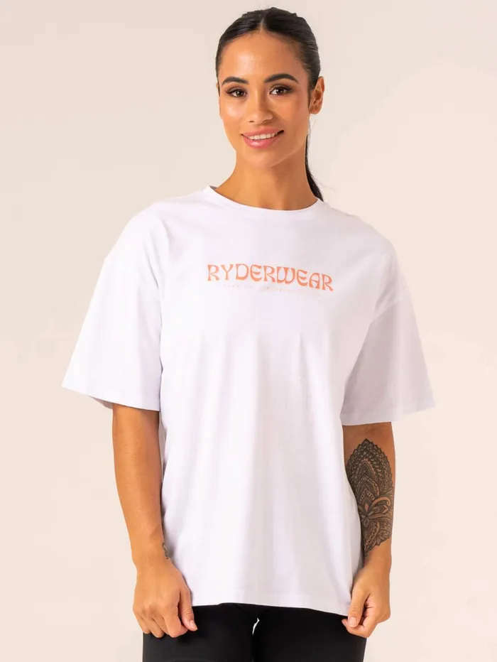 Ryderwear Retro Oversized TShirt 8211 White Women TShirts
