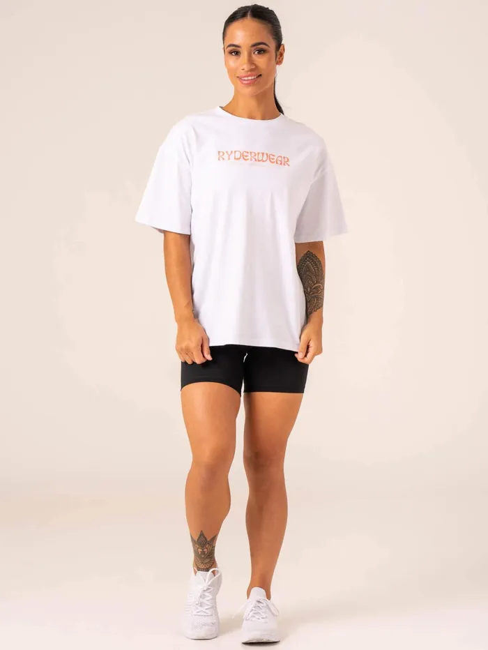 Ryderwear Retro Oversized TShirt 8211 White Women TShirts