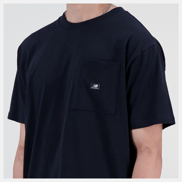 Shirts Men Newbalance Essentials Reimagined Cotton Jersey Short Sleeve Tshirt Black