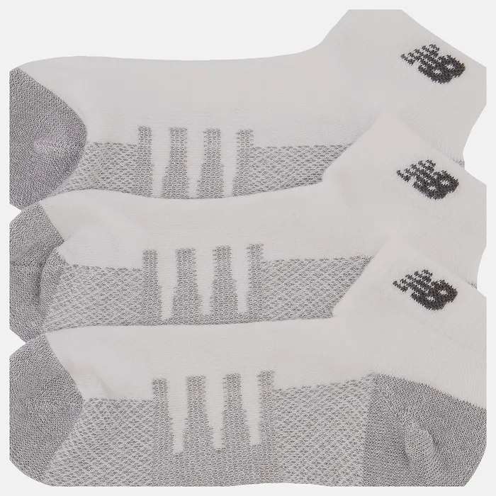 Socks MenWomen Newbalance Coolmax Low Cut Socks 2 Pack White Socks MenWomen Newbalance Coolmax Low Cut Socks 2 Pack White