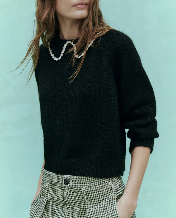 Sweaters Women The Crochet Collar Pullover Black with Soft White The Great
