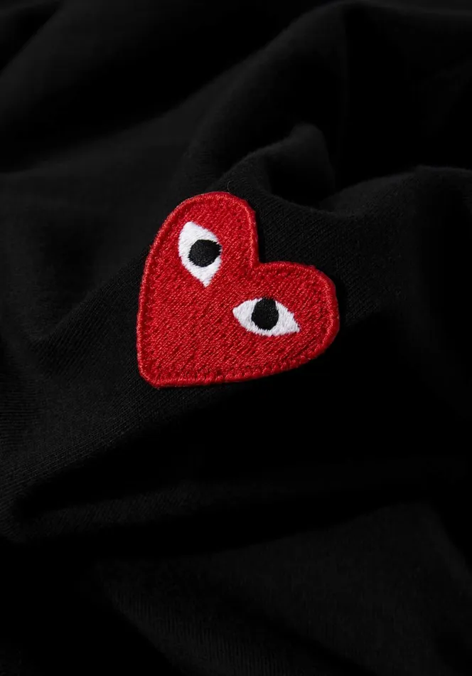 TShirts Men MKI MIYUKI ZOKU Comme Des Garcons Play Red Heart Tee Black