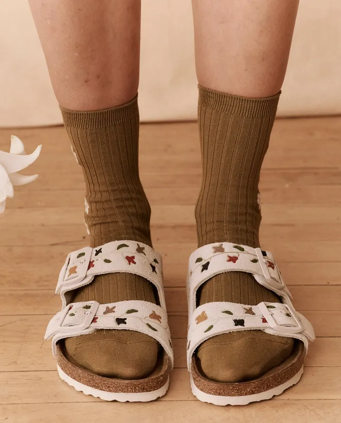 The Great Shoes Women The BIRKENSTOCK Arizona with Hand Painted Tooled Tulip Antique Whi
