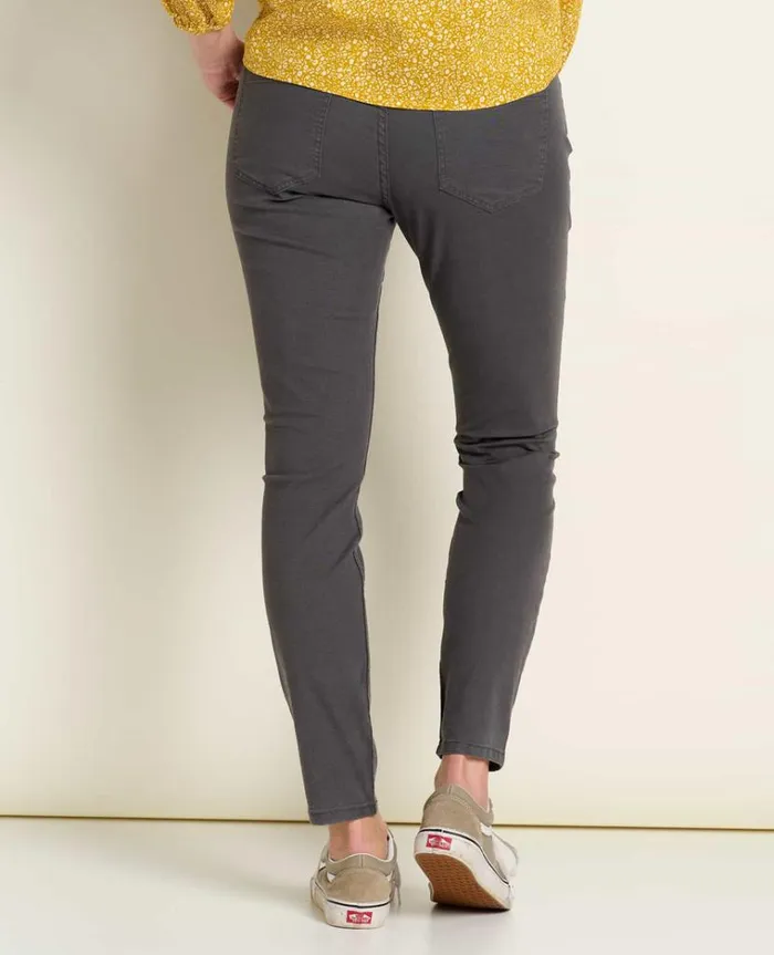Women039s Earthworks 5 Pocket Skinny Pant Soot Toad and Co Pants