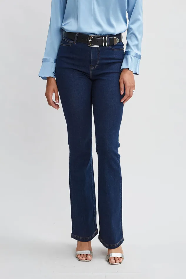 Women Bottoms Elie Tahari Fit and Flare Jeans Dark Wash