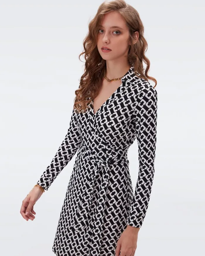 Women DVF Dresses Jeanne Silk Jersey Wrap Dress Chain Link Medium Black