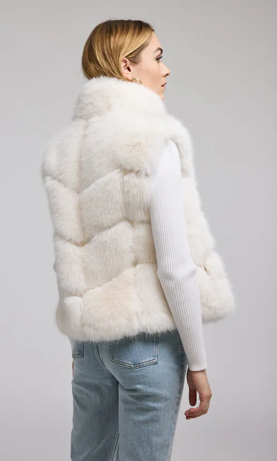 Women Generation Love Clothing Rosario Faux Fur Vest White Outerwear