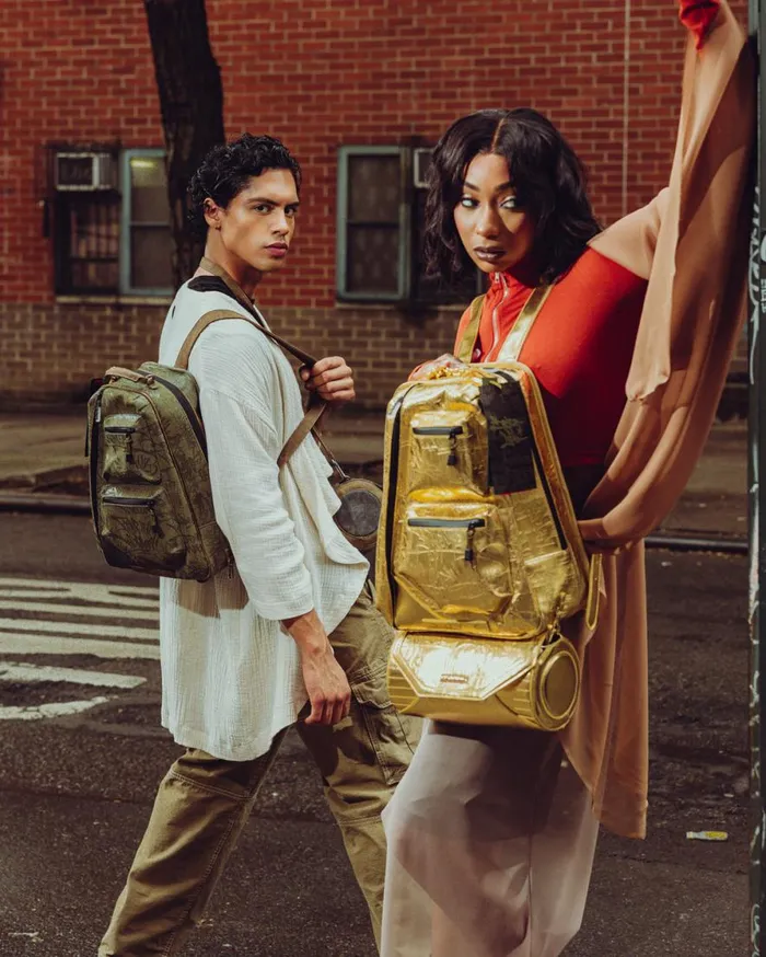 WomenMen DUNE FREMKIT BACKPACK CROSSBODY DESERT SAND SPRAYGROUND Crossbodys WomenMen DUNE FREMKIT BACKPACK CROSSBODY DESERT SAND SPRAYGROUND Crossbodys