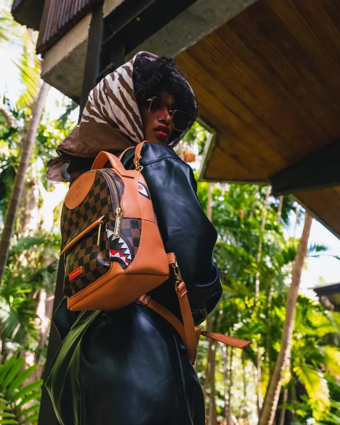 WomenMen HENNY AIR TO THE THRONE QUATTRO BACKPACK SPRAYGROUND Backpacks WomenMen HENNY AIR TO THE THRONE QUATTRO BACKPACK SPRAYGROUND Backpacks