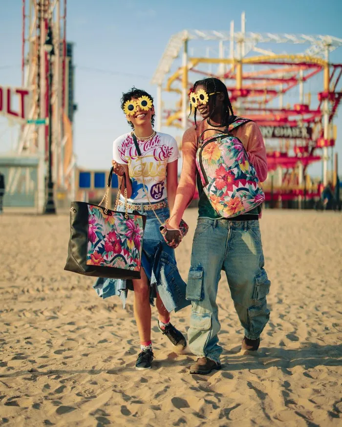 WomenMen HUMMINGBIRD SHARK PRECISION TOTE SPRAYGROUND Totes WomenMen HUMMINGBIRD SHARK PRECISION TOTE SPRAYGROUND Totes