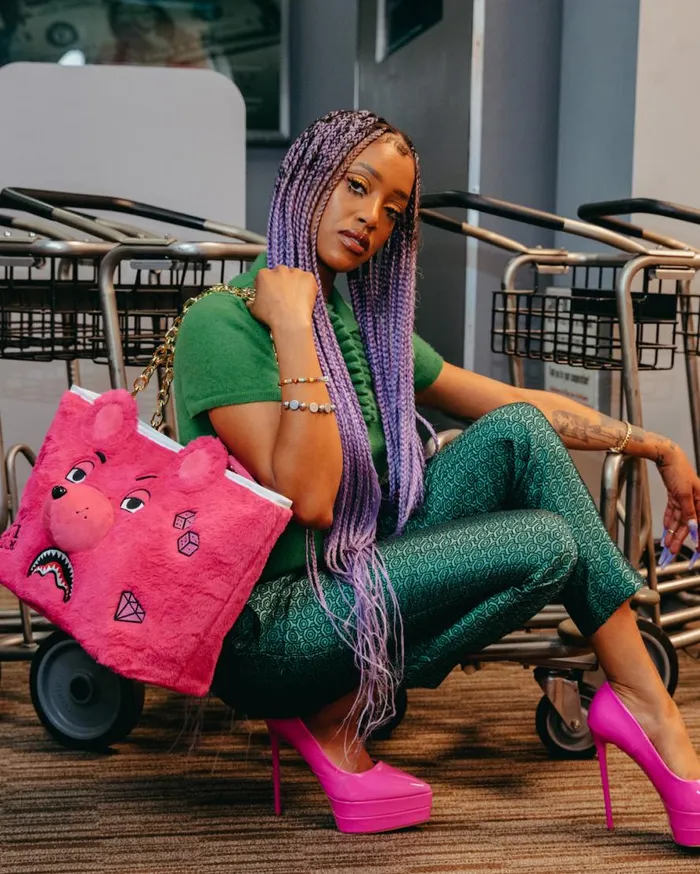 WomenMen PLUSH MONEYBEAR TOTE PINK SPRAYGROUND Totes WomenMen PLUSH MONEYBEAR TOTE PINK SPRAYGROUND Totes